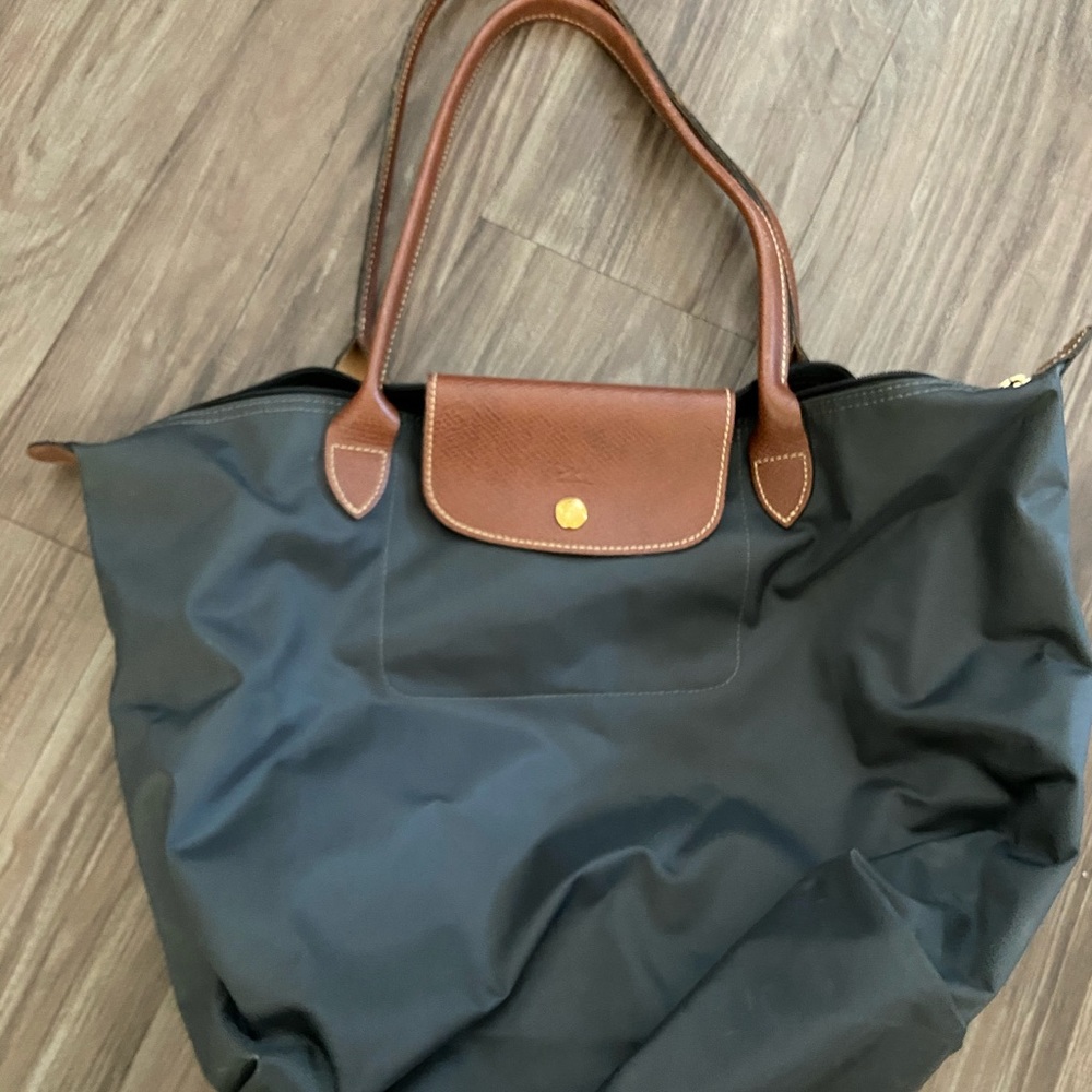 Longchamp tote